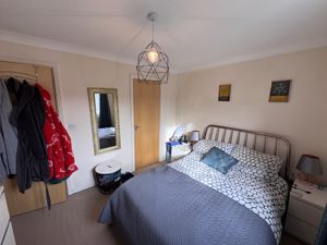 Photo 7- click for photo gallery